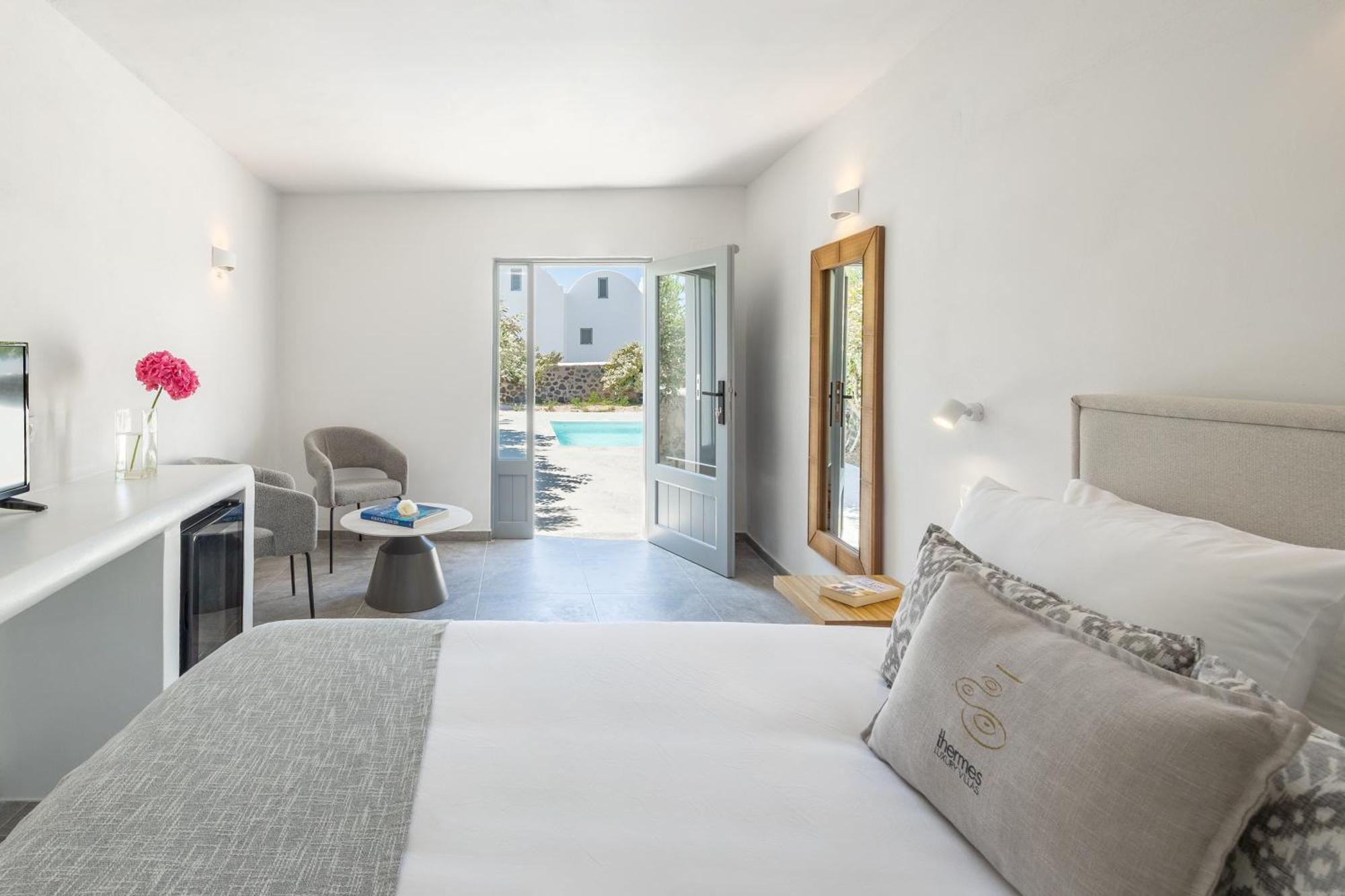 Thermes Luxury Villas And Spa (Adults Only) Megalochori  Bagian luar foto