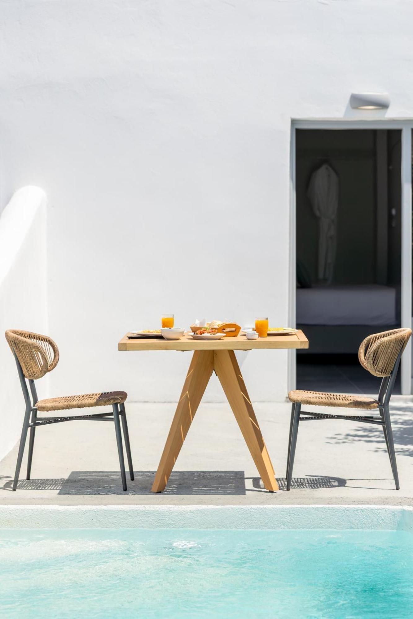Thermes Luxury Villas And Spa (Adults Only) Megalochori  Bagian luar foto